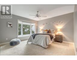 9 Flanders Drive, Hamilton, ON L8B0G6 Photo 23