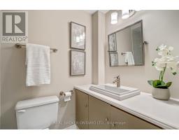 9 Flanders Drive, Hamilton, ON L8B0G6 Photo 39