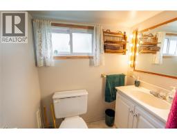 826 Lynwood Avenue, Sarnia, ON N7T7A4 Photo 20
