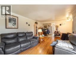 4pc Bathroom - 826 Lynwood Avenue, Sarnia, ON N7T7A4 Photo 6