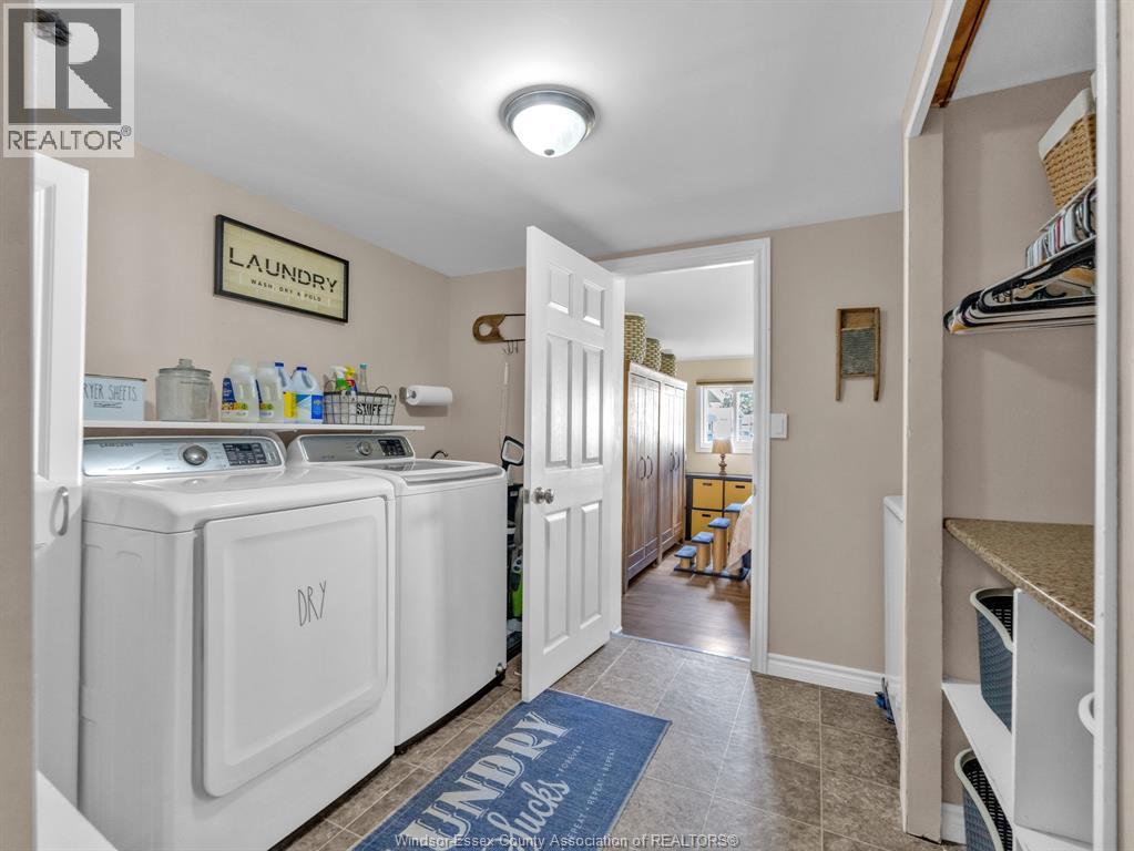 46 DIANE CRESCENT - 20