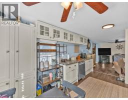 46 Diane Crescent, Essex, ON N8M1Z3 Photo 12