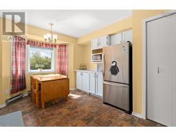 Games room - 44 Collins Grove, Dartmouth, NS B2W4E6 Photo 11