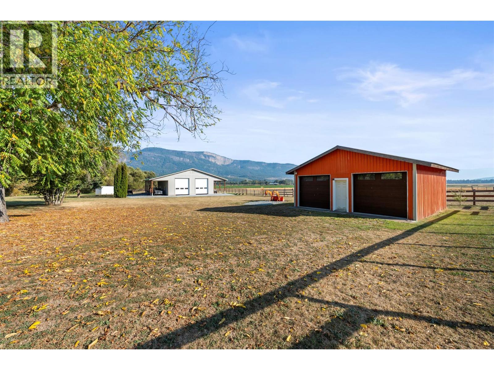 6619 97A Highway N - 2