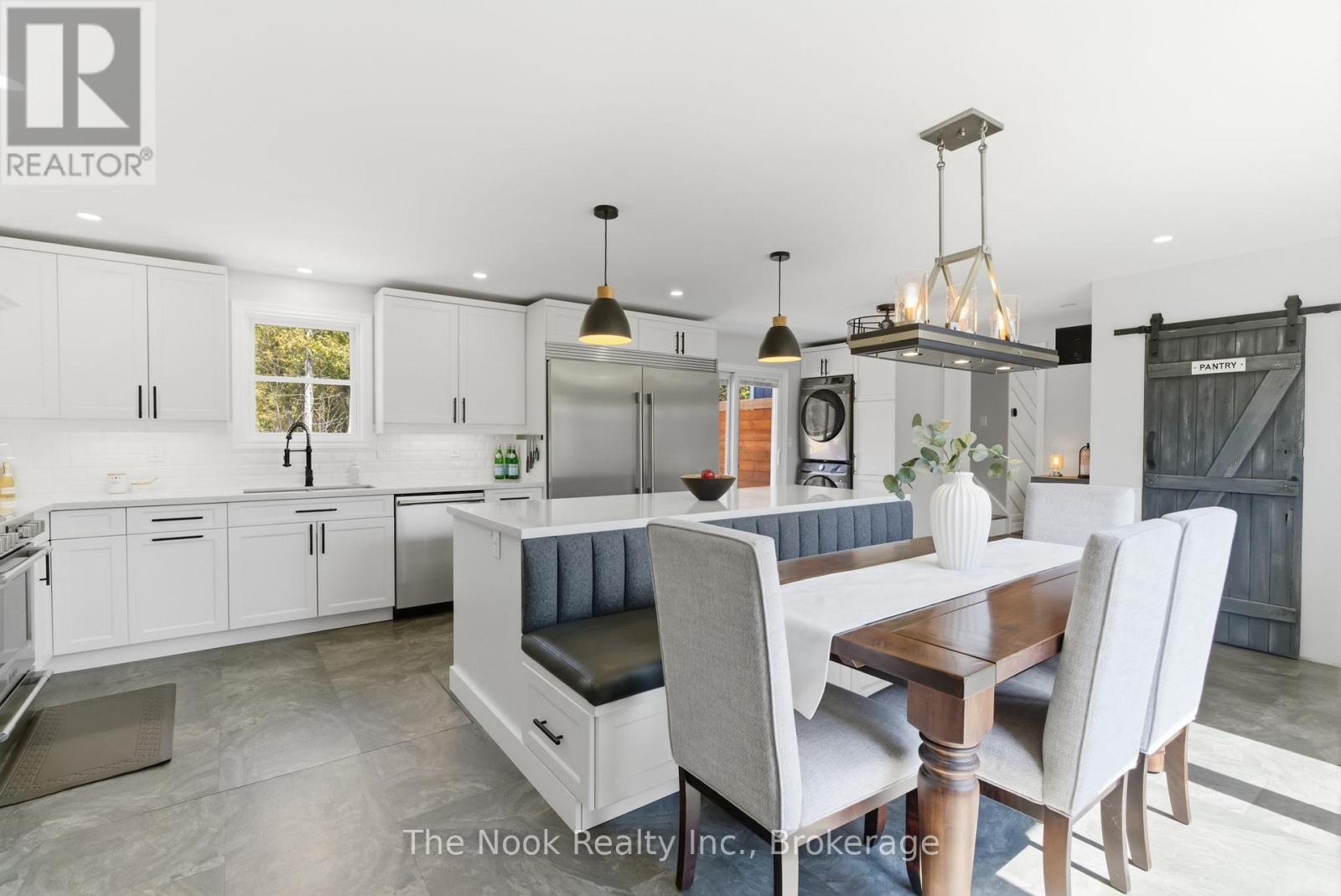 7704 Leskard Road, Clarington, ON photo 10