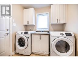 892 Barbados Street, Oshawa, ON L1J0A5 Photo 11