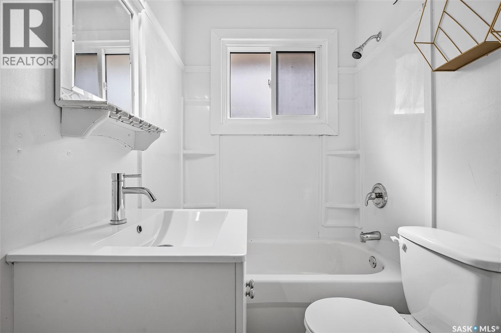 1023 Coteau STREET W - Image 39