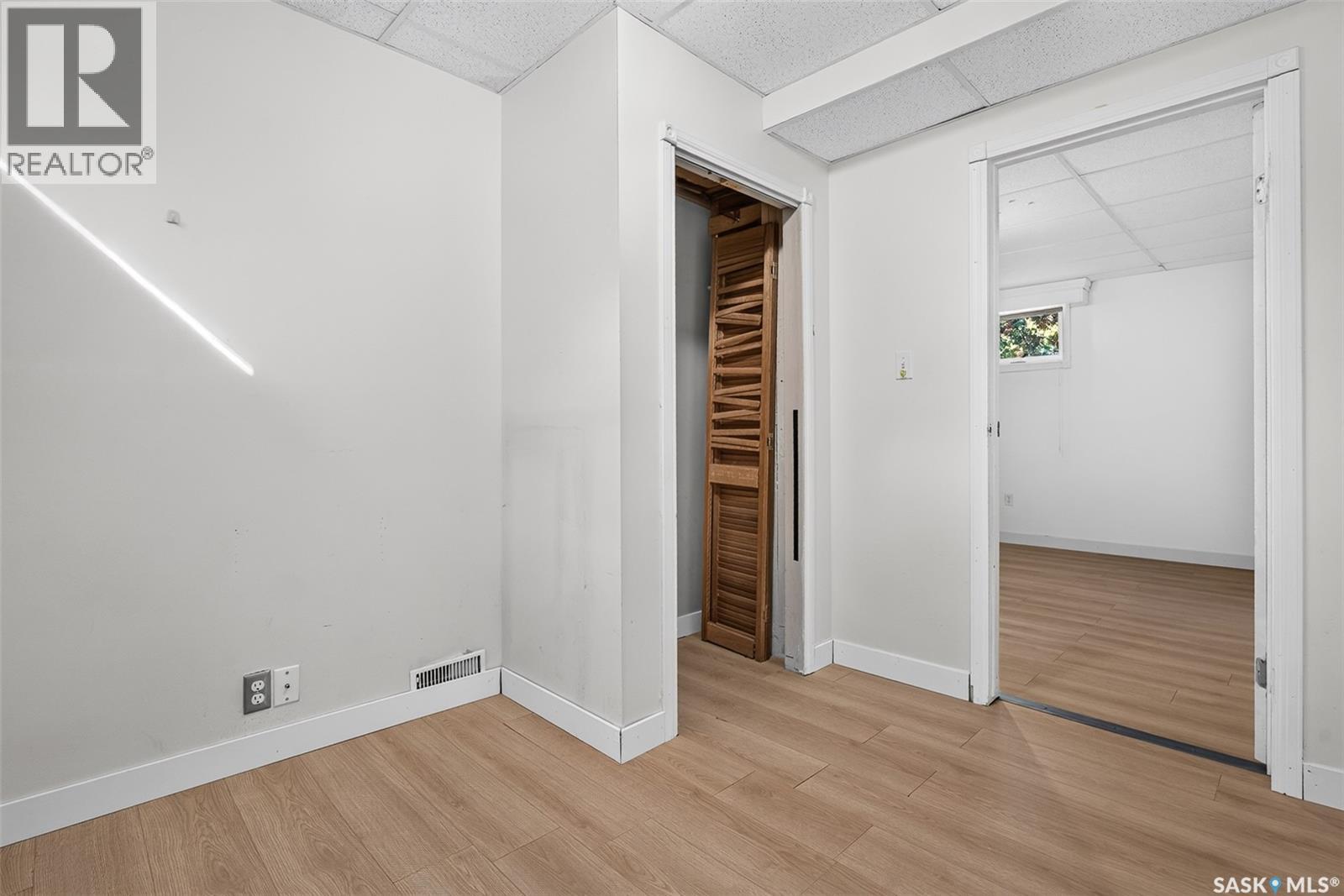 1023 Coteau STREET W - Image 46