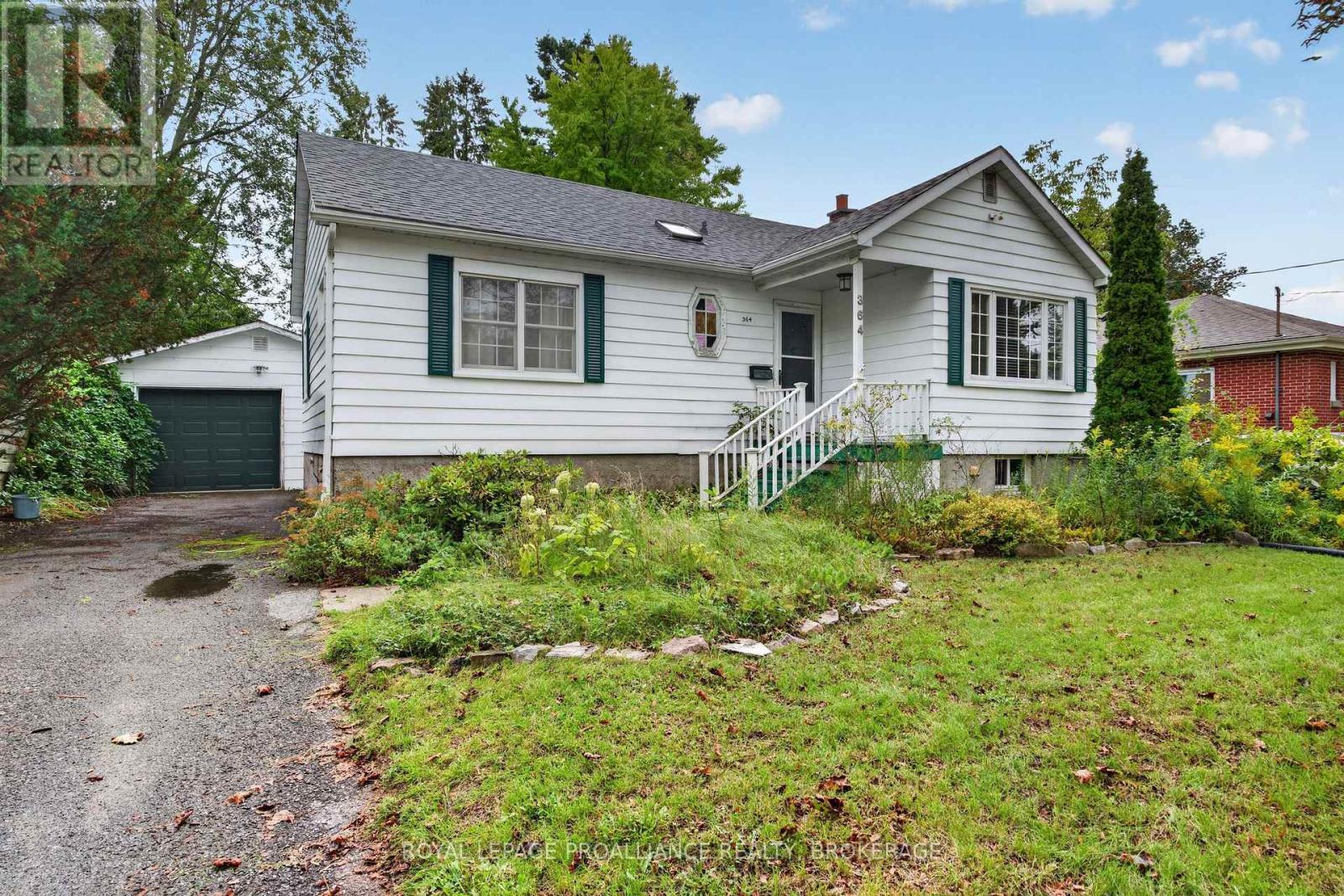 364 GLENGARRY ROAD - 1