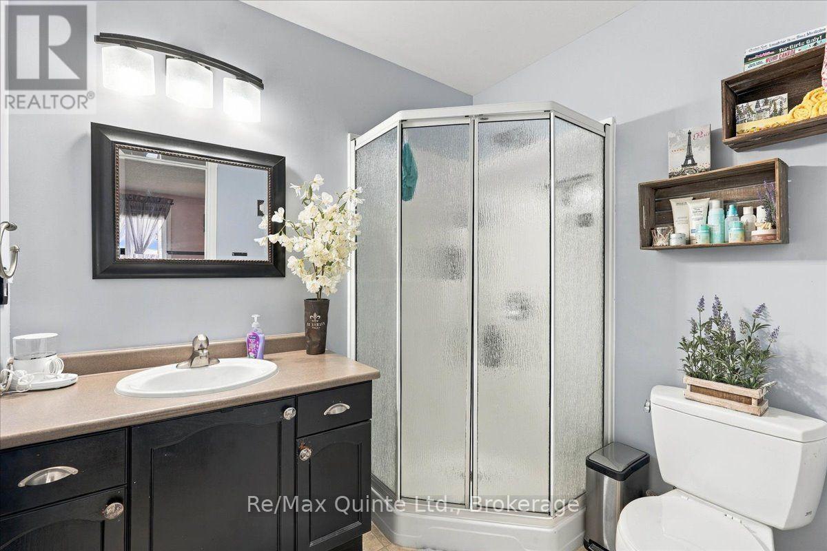 14 RIDGEVIEW LANE - 38