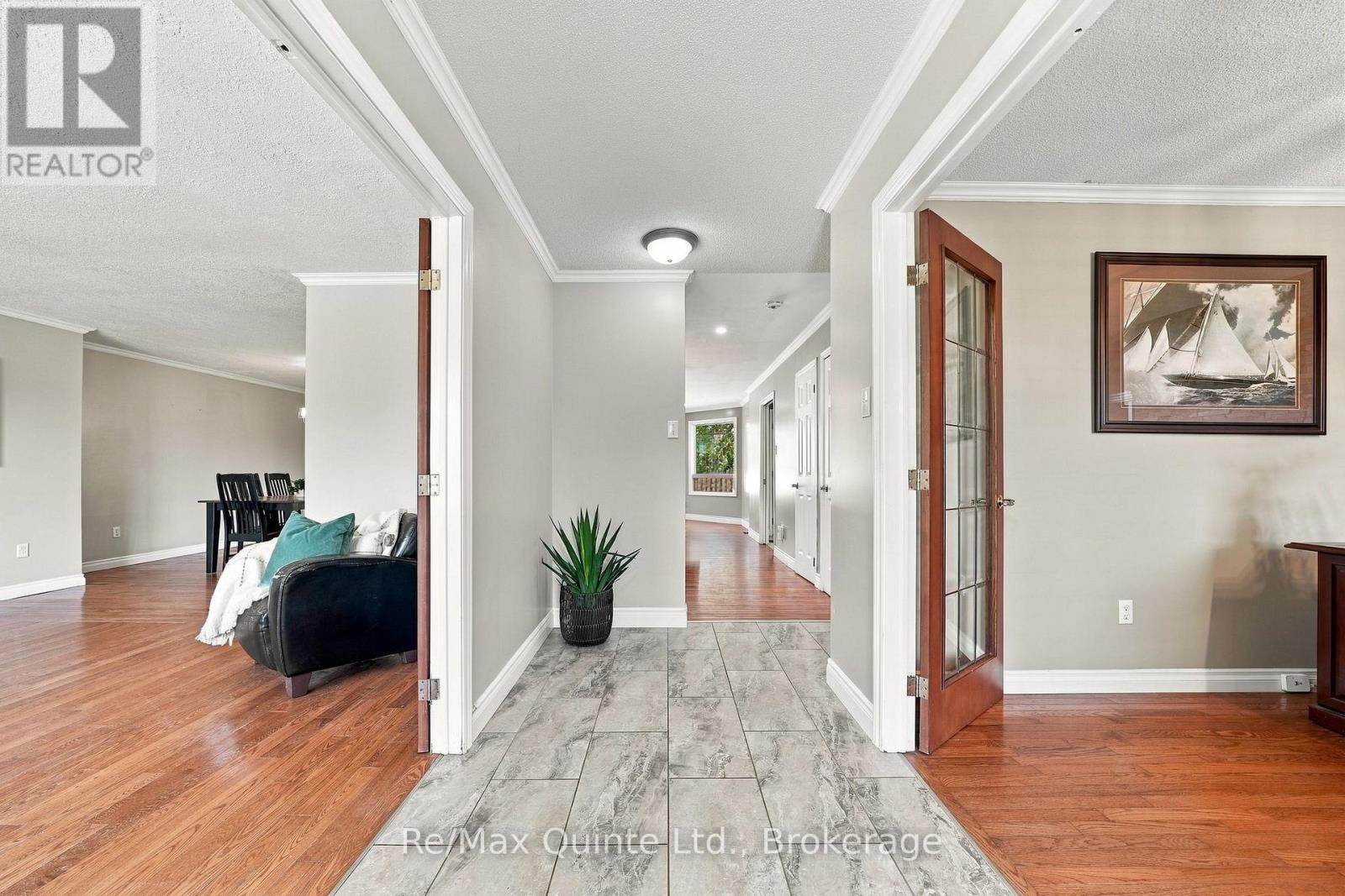 45 SILLS ROAD - 9