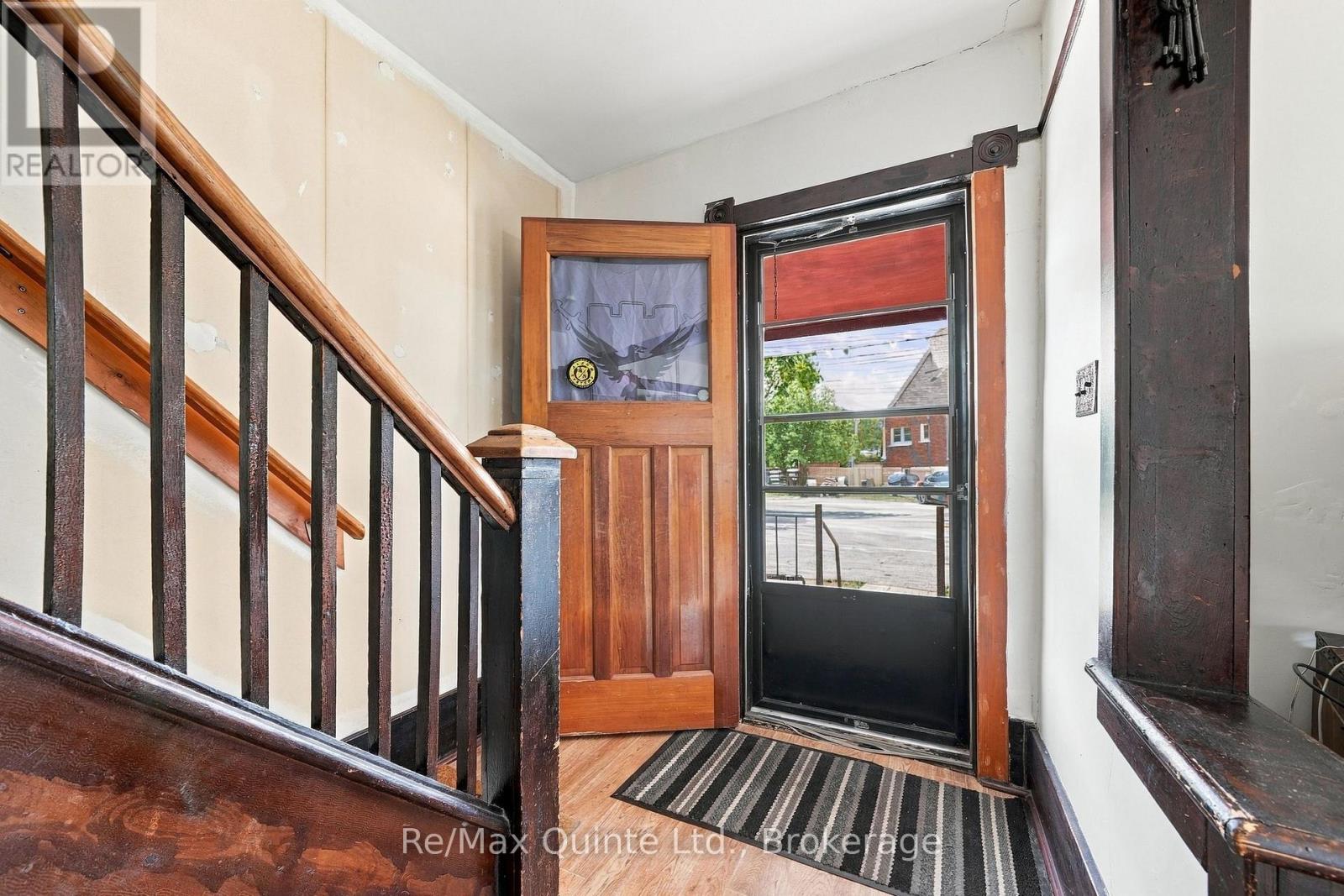 26 STRACHAN STREET - Image 4