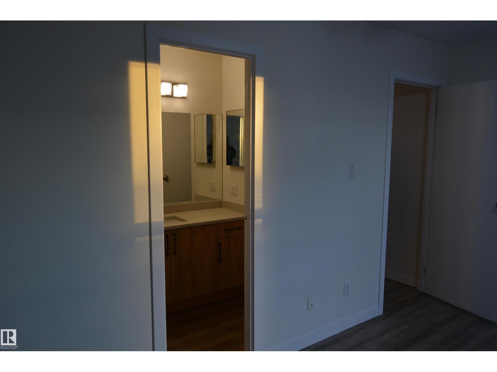 #49 1503 MILL WOODS RD E NW - 27