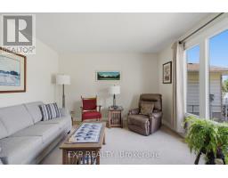 Family room - 320 Culver Place, London East, ON N5V3H3 Photo 6