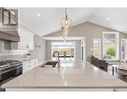 941 Longworth Road, London South, ON N6K0C9 Photo 16