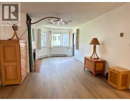 303 9890 Manchester Drive, Burnaby, BC V3N4R4 Photo 7