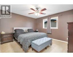 Primary Bedroom - 8 Hansen Close, Sylvan Lake, AB T4S2P1 Photo 8