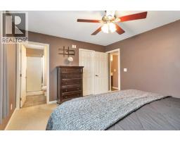 4pc Bathroom - 8 Hansen Close, Sylvan Lake, AB T4S2P1 Photo 9