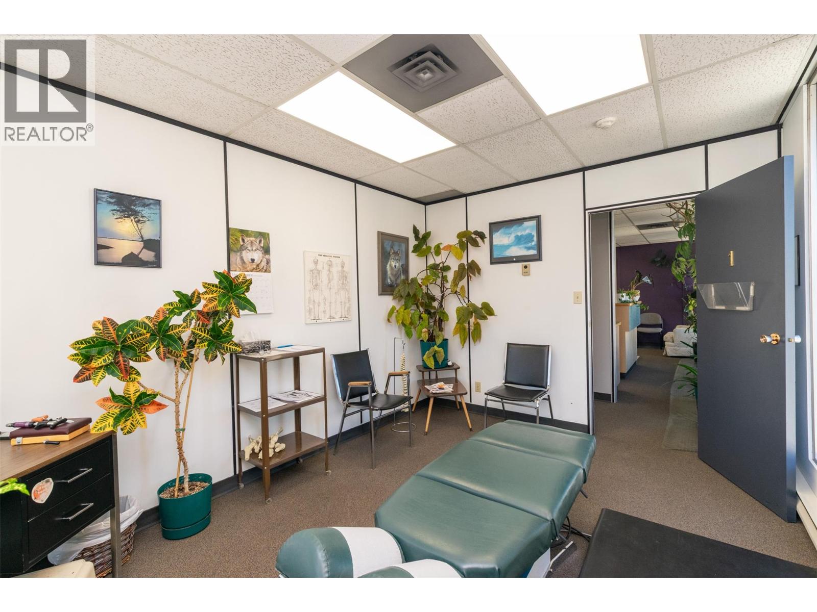 208 231 Trans Canada Highway, Salmon Arm