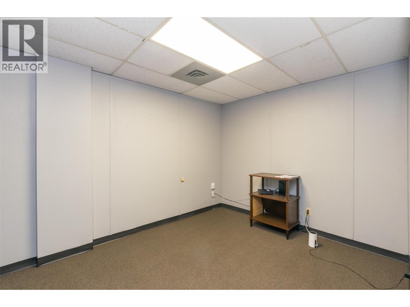 208 231 Trans Canada Highway, Salmon Arm