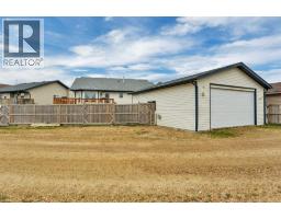 8 Hansen Close, Sylvan Lake, AB T4S2P1 Photo 29