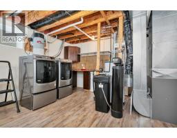 8 Hansen Close, Sylvan Lake, AB T4S2P1 Photo 21
