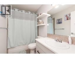 599 Moonlight Lane W - photo 14