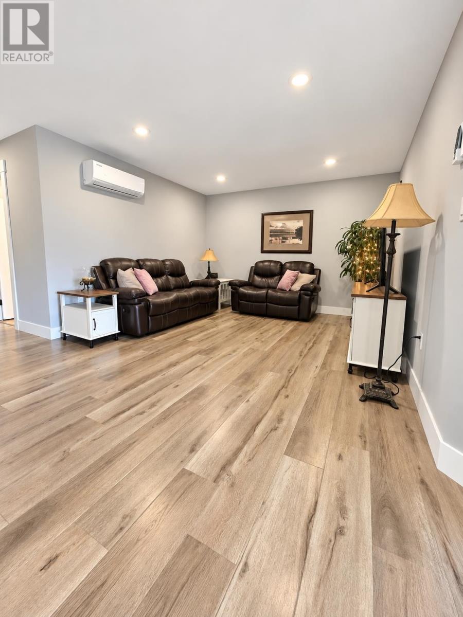48 Stephanie Drive - 11