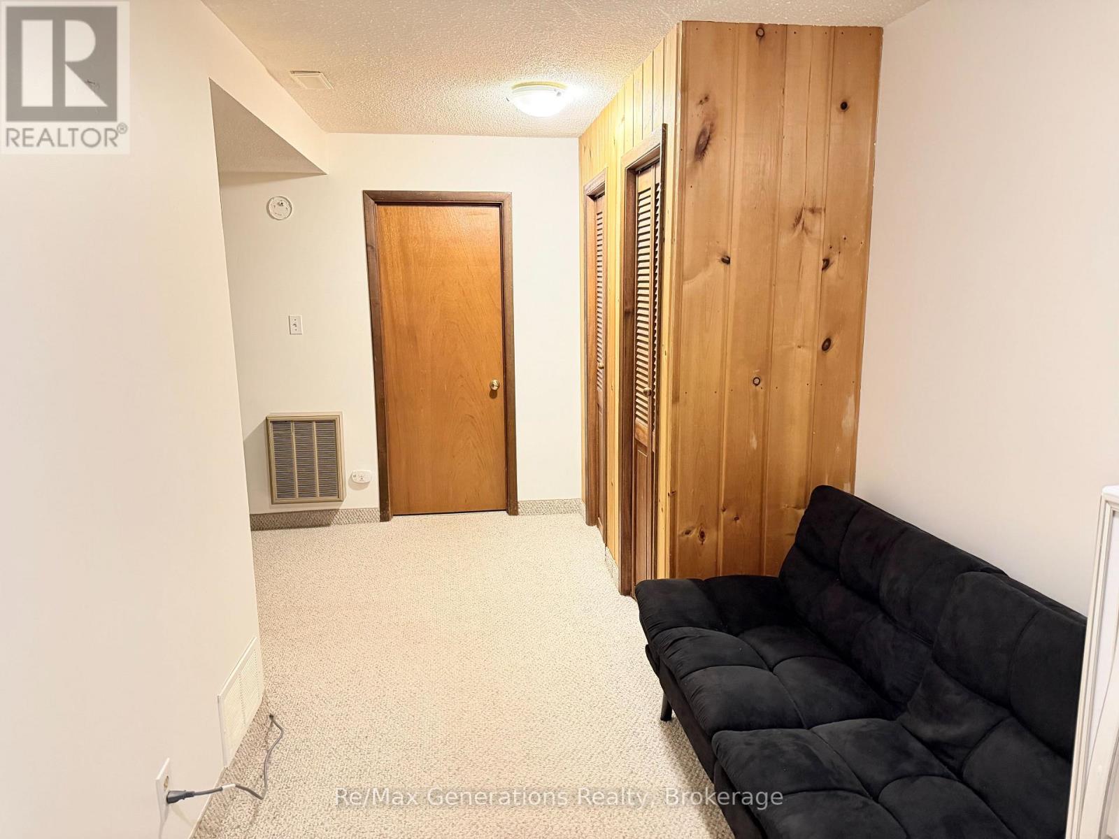 1413 FRANCIS STREET W - Image 21