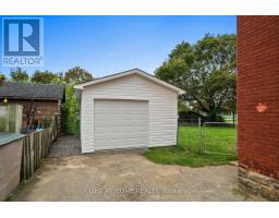 36 Empress Avenue, Smiths Falls, ON K7A4V8 Photo 44