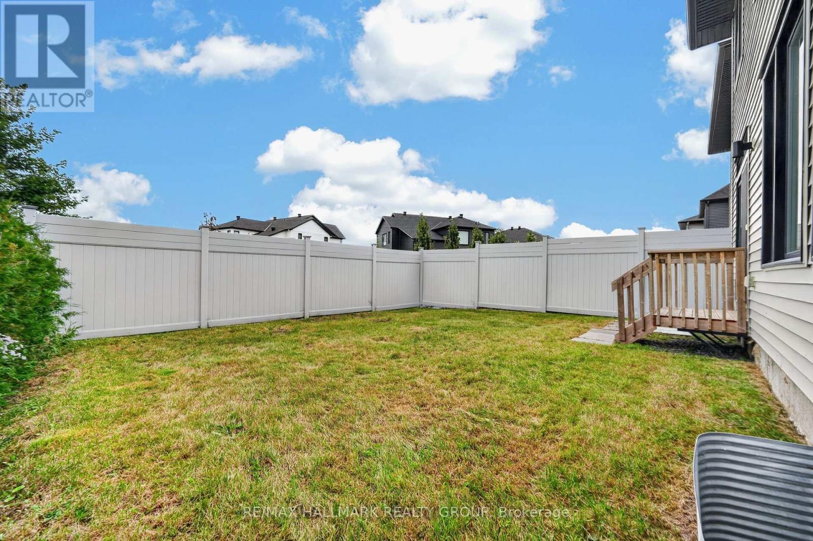 6461 RENAUD ROAD - 35