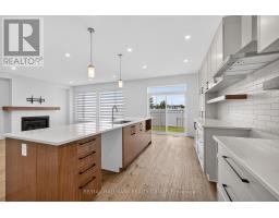 6461 Renaud Road, Ottawa, ON K1W0R8 Photo 14
