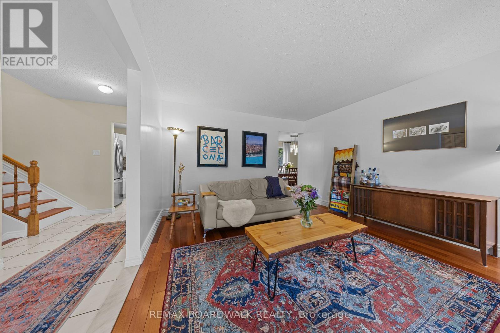 989 CAHILL DRIVE W photo 7