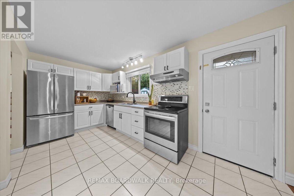 989 CAHILL DRIVE W - 9