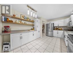 Bathroom - 989 Cahill Drive W, Ottawa, ON K1V9H9 Photo 10