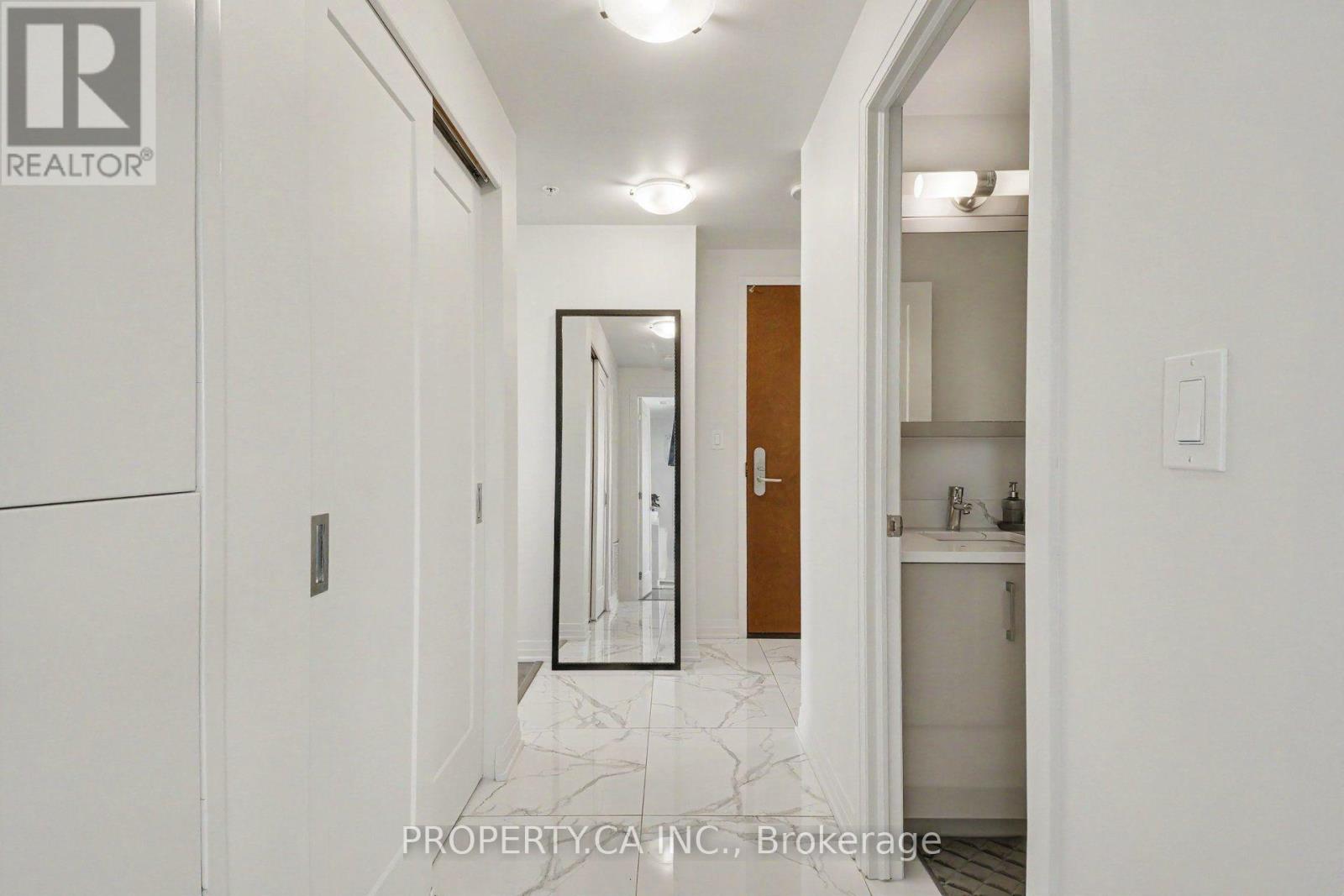 1 Bed, 1 Bath House for Sale in Ottawa – 2801 – 805 CARLING AVENUE, Ottawa – MLS# X13795988 - Image 10