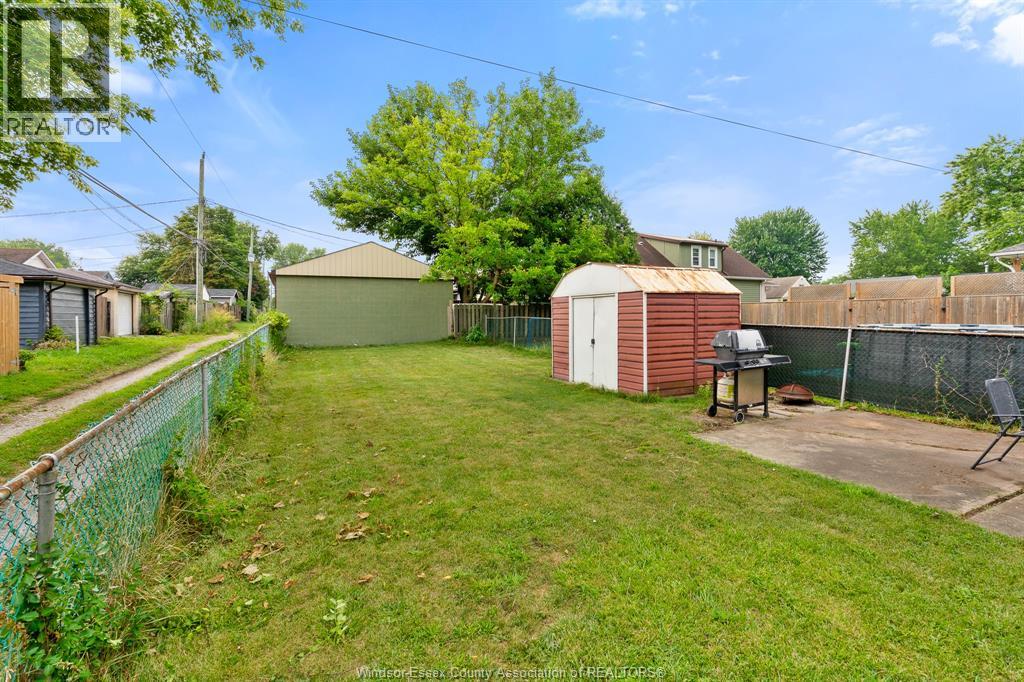 1555 ADANAC AVENUE - 31