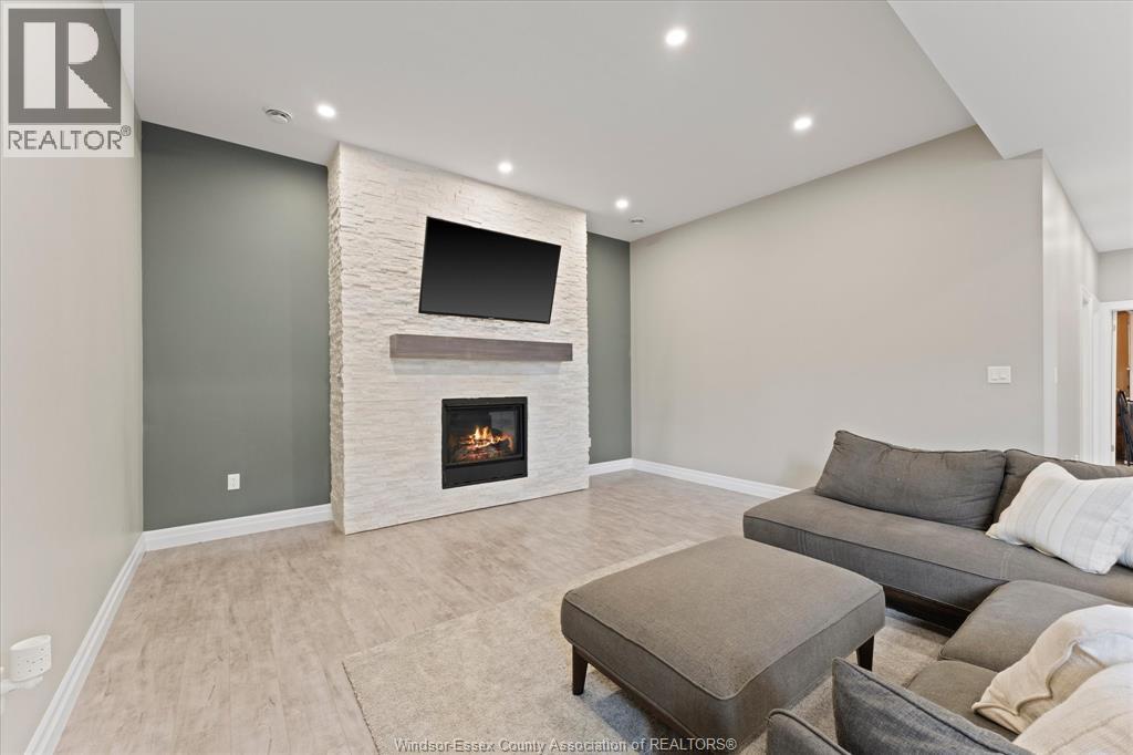207 SUMMER STREET - 26
