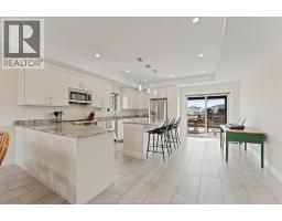 Kitchen - 207 Summer Street, Belle River, ON N8L0G6 Photo 12