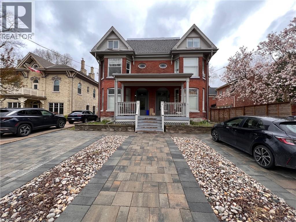 2 Bed, 1 Bath Apartment for Rent in London – 500 COLBORNE Street Unit# 2, London