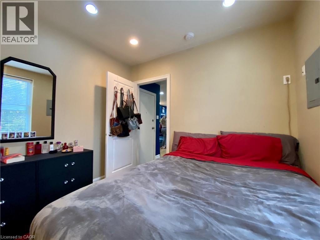 2 Bed, 1 Bath Apartment for Rent in London – 500 COLBORNE Street Unit# 2, London - Image 13
