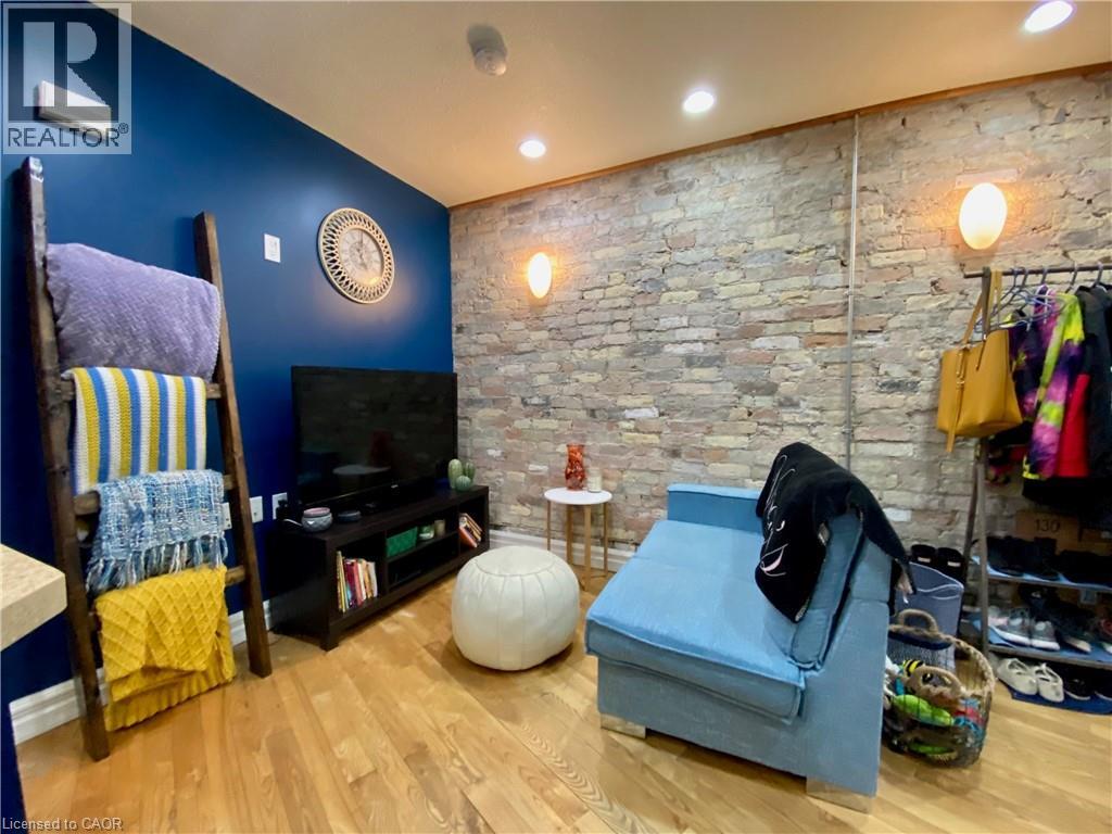 2 Bed, 1 Bath Apartment for Rent in London – 500 COLBORNE Street Unit# 2, London - Image 16