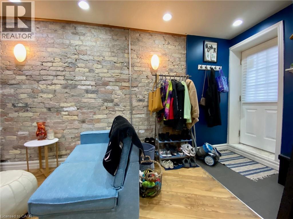 2 Bed, 1 Bath Apartment for Rent in London – 500 COLBORNE Street Unit# 2, London - Image 17