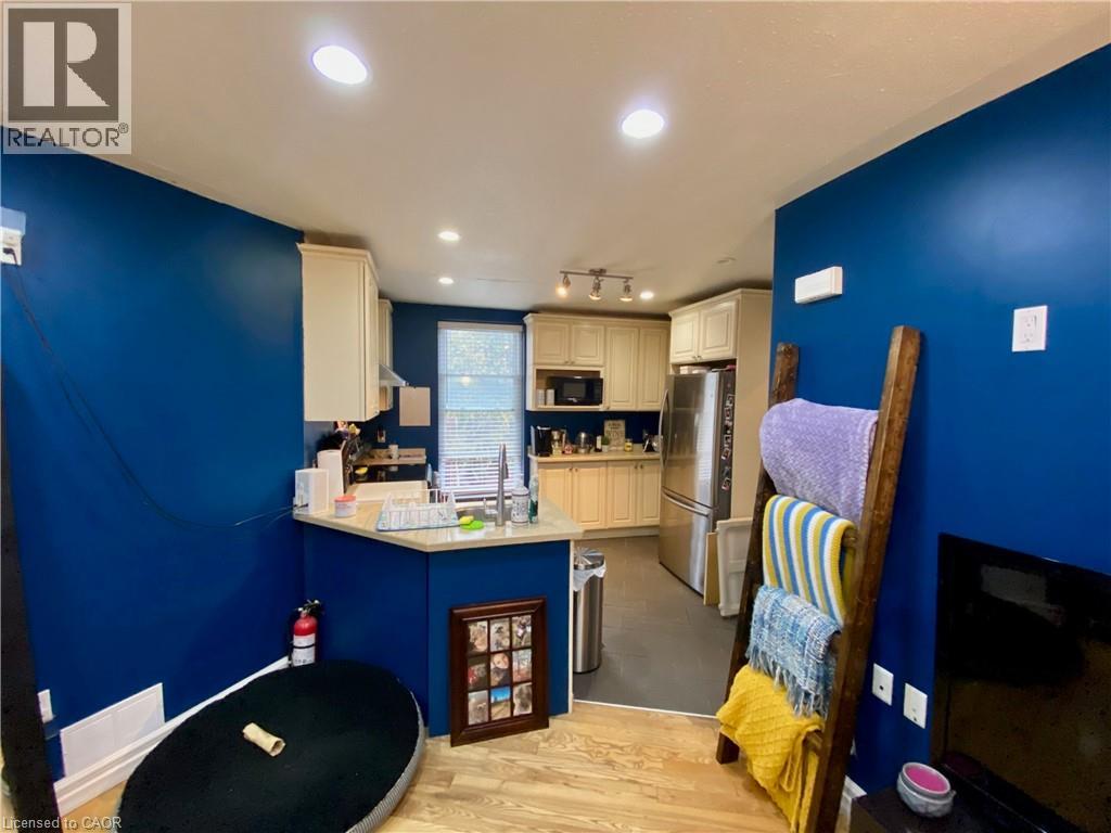 2 Bed, 1 Bath Apartment for Rent in London – 500 COLBORNE Street Unit# 2, London - Image 20