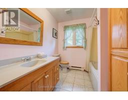 Kitchen - 392172 Grey Road 109, Southgate, ON N0G2A0 Photo 10