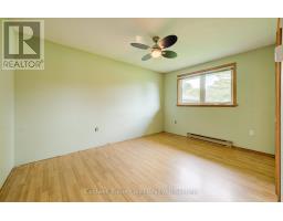 Living room - 392172 Grey Road 109, Southgate, ON N0G2A0 Photo 8