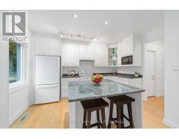 Living room - 153 Banff Road, Toronto, ON M4P2P8 Photo 8