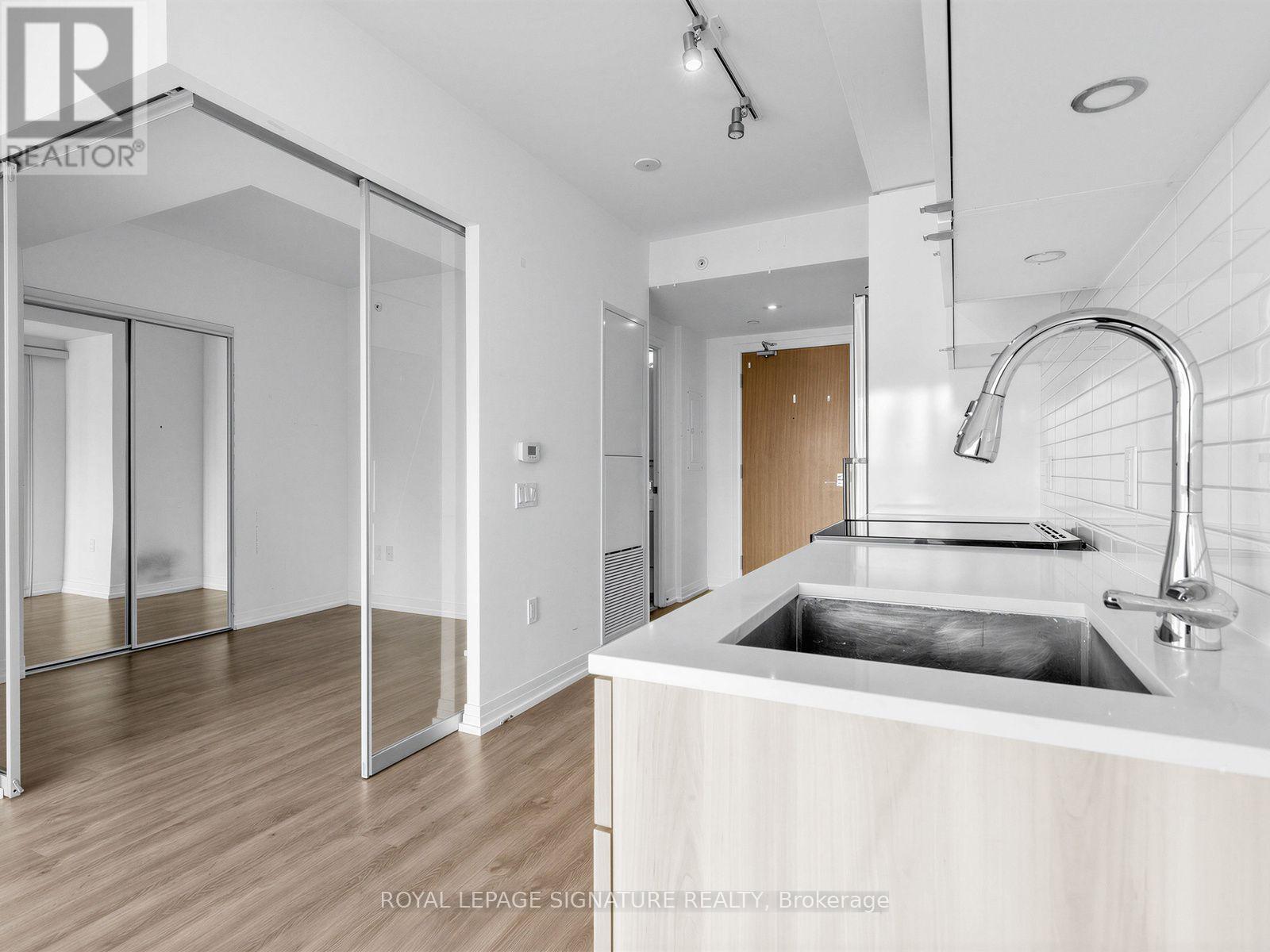 #2509 251 JARVIS STREET - 6