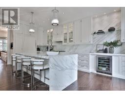 11 Forest Ridge Drive, Toronto, ON M6B1G9 Photo 16
