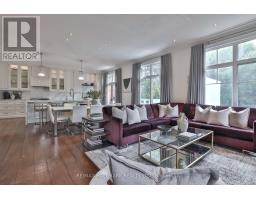 11 Forest Ridge Drive, Toronto, ON M6B1G9 Photo 18